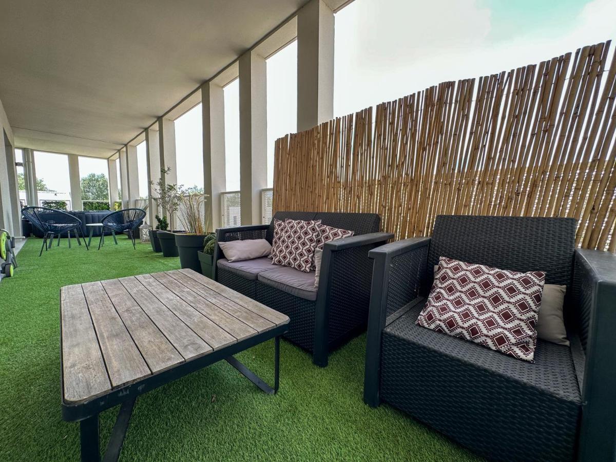 Loggia Dream Jacuzzi Leilighet Montévrain Eksteriør bilde